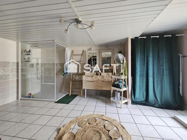 Maison 168m² - 4 chambres sur 17149m² de terrain