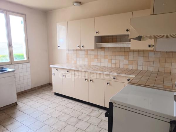 Maison à vendre 4 pièces VILLENEUVE SUR YONNE (89)