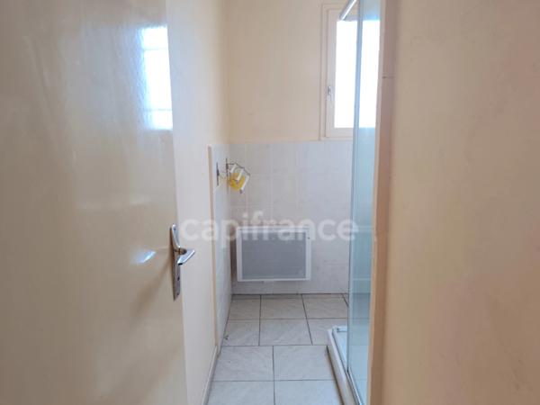 Maison à vendre 4 pièces VILLENEUVE SUR YONNE (89)