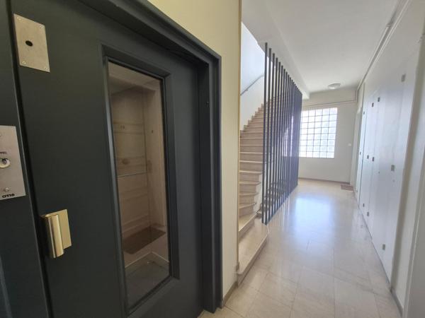 Appartement 3 chambres avec garage et balcon à Lille 59000