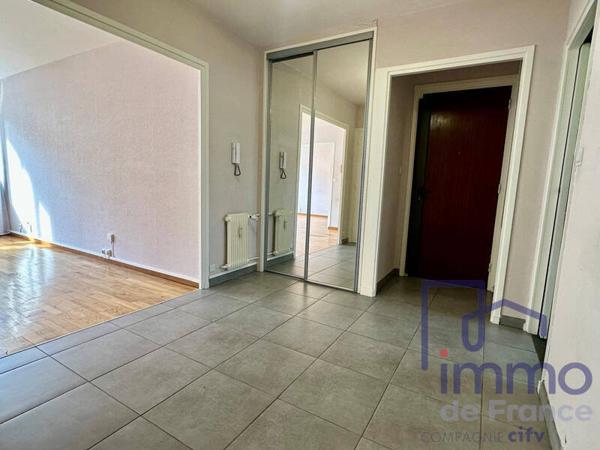Appartement 4 pièces                                        - 42000 Saint-Étienne Réf : 2555-CIFVFOREZVELAY