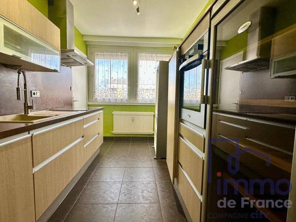 Appartement 4 pièces                                        - 42000 Saint-Étienne Réf : 2555-CIFVFOREZVELAY