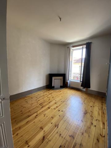 Appartement
         2 pièces
        - 54 m² Exclusivité 60 000 € *