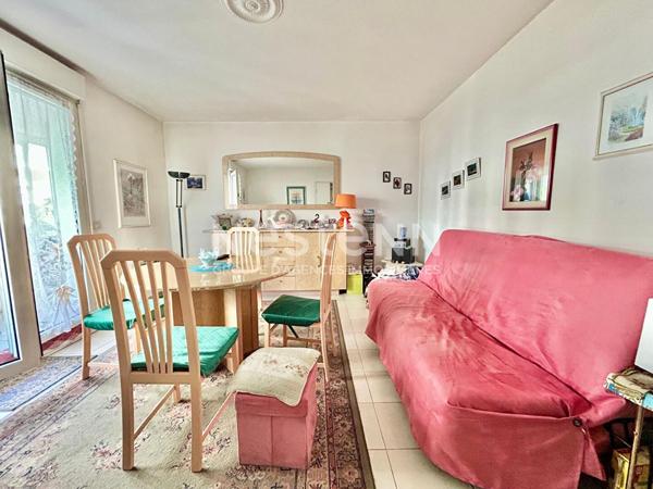 À vendre : Appartement 2 pièces à NICE