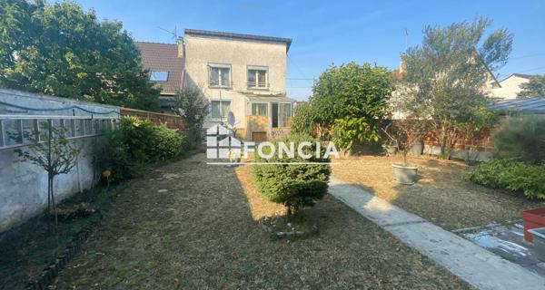 À vendre Maison 5 pièces 87.08 m² - Gagny 93220