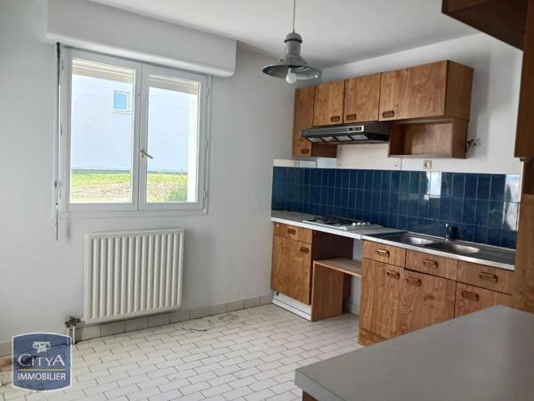 Appartement à louer 2 pièces 68.02m²