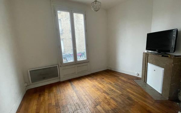 Appartement à vendre    2 pièces • 30,74 m2 Arcueil