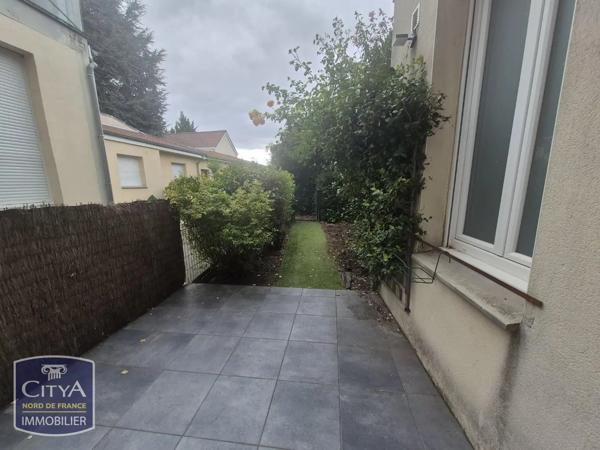 Appartement à louer 3 pièces 50.29m² Saint-Amand-les-Eaux (59230)
