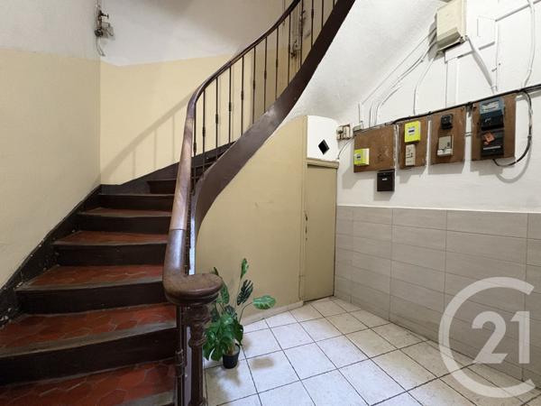 Immeuble à vendre  450 m2 MARSEILLE - 13004