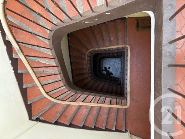 Immeuble à vendre  450 m2 MARSEILLE - 13004