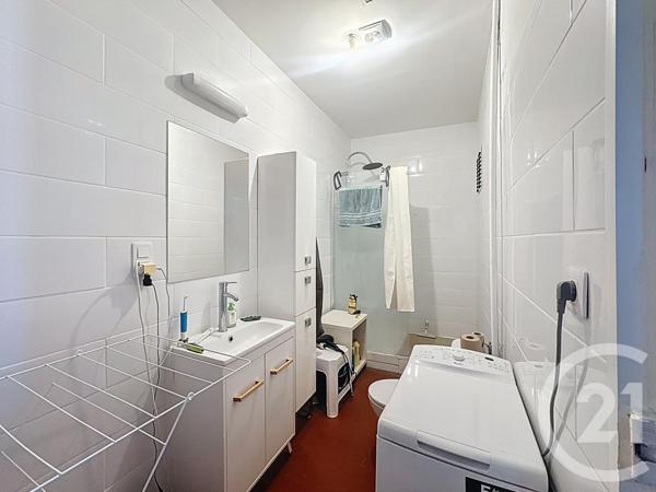 Immeuble à vendre  187,96 m2 TRETS - 13