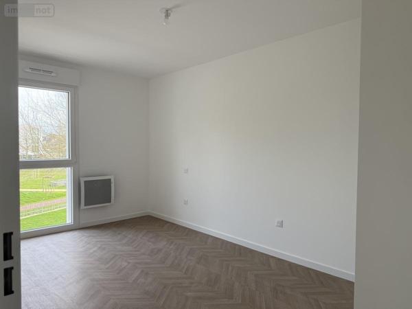 Appartement à louer à L'Huisserie en Mayenne (53970), ref : 53007-L323