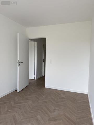 Appartement à louer à L'Huisserie en Mayenne (53970), ref : 53007-L323