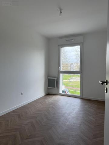 Appartement à louer à L'Huisserie en Mayenne (53970), ref : 53007-L323