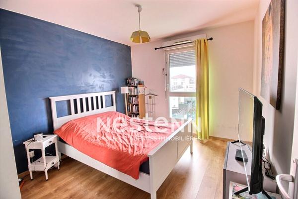 proche TRAMWAYS : MAGNIFIQUE T4 en toit terasse sans vis à vis