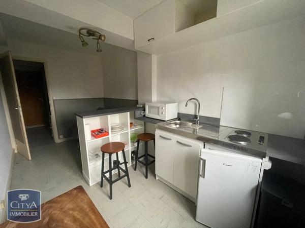 Appartement à louer 1 pièce 16.87m² Blois (41000)