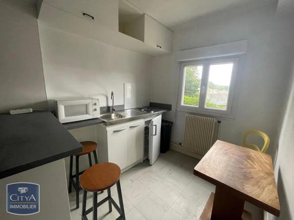 Appartement à louer 1 pièce 16.87m² Blois (41000)