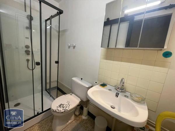 Appartement à louer 1 pièce 16.87m² Blois (41000)