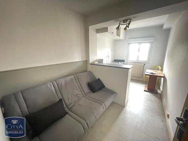 Appartement à louer 1 pièce 16.87m² Blois (41000)