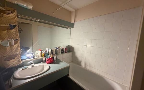 Appartement à vendre    2 pièces • 48,22 m2 Grenoble