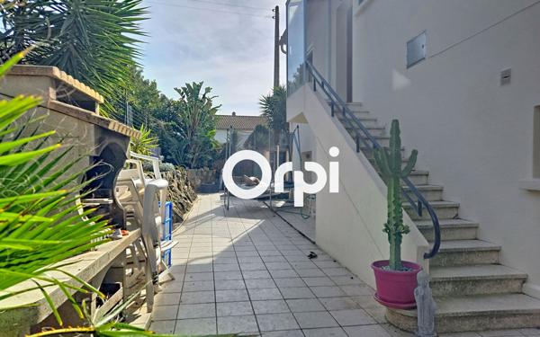 Maison à vendre    7 pièces • 181 m2 Six-Fours-les-Plages