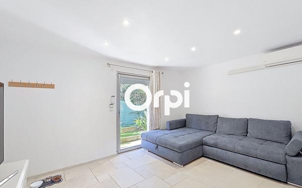 Maison à vendre    7 pièces • 181 m2 Six-Fours-les-Plages