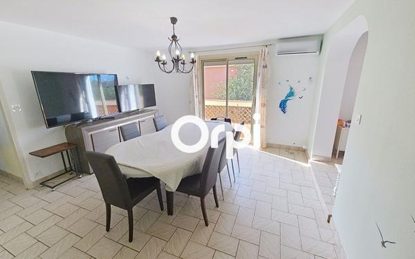Maison à vendre    7 pièces • 181 m2 Six-Fours-les-Plages