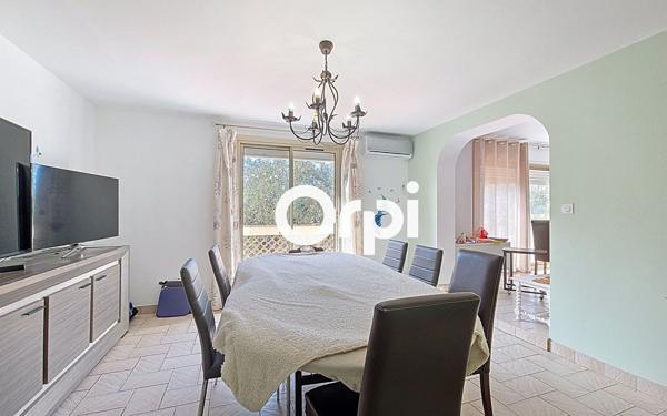 Maison à vendre    7 pièces • 181 m2 Six-Fours-les-Plages