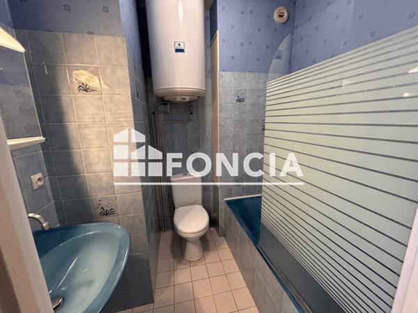 Location Studio meublé 22.21 m² - 42 RUE DE BUFERON Rennes 35000