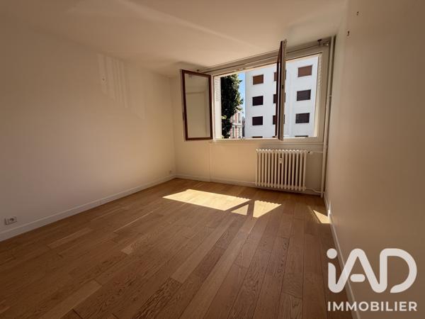 Appartement à vendre 4 pièces 91 m² Versailles