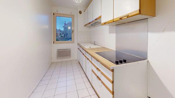 Location Appartement 2 pièces 43 m2 à Corbeil-Essonnes