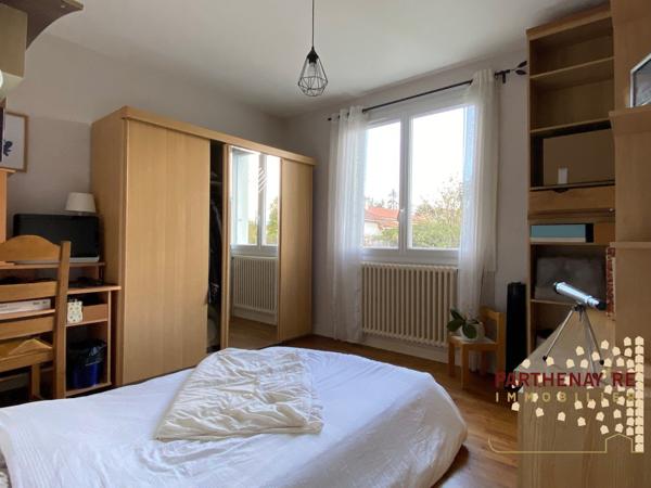Maison sur sous sol T6