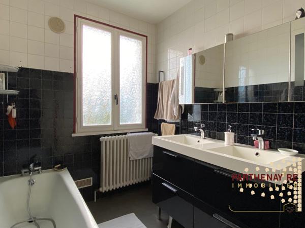 Maison sur sous sol T6
