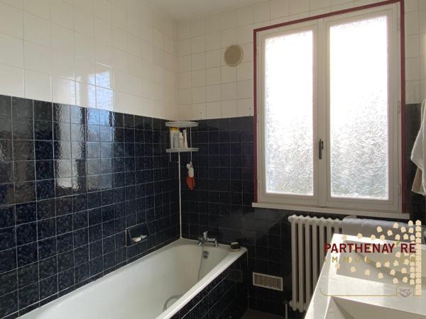 Maison sur sous sol T6