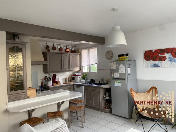 Maison sur sous sol T6
