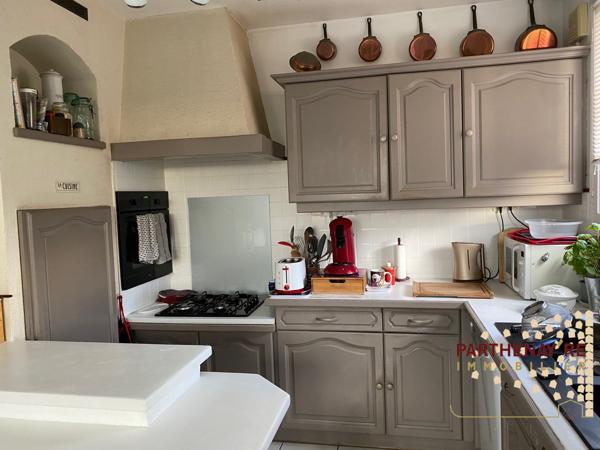 Maison sur sous sol T6