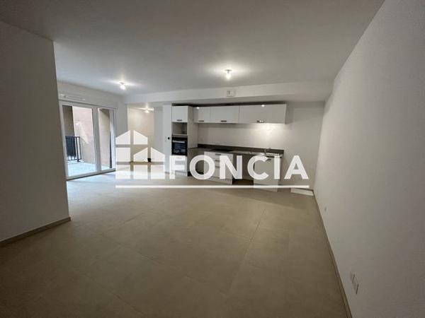 Location Appartement 2 pièces 52.9 m² - 300 RUE JOSEPH DONATI Rousset 13790