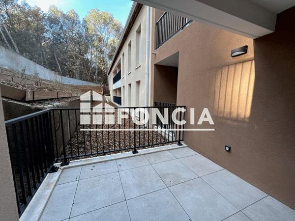 Location Appartement 2 pièces 52.9 m² - 300 RUE JOSEPH DONATI Rousset 13790