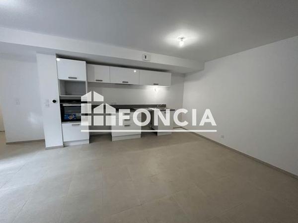 Location Appartement 2 pièces 52.9 m² - 300 RUE JOSEPH DONATI Rousset 13790