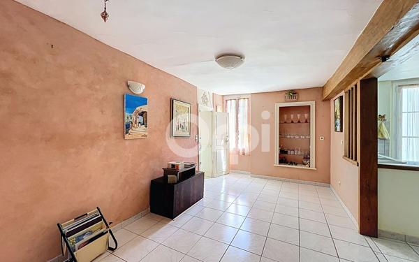 Maison à vendre    5 pièces •  Bray-sur-Seine