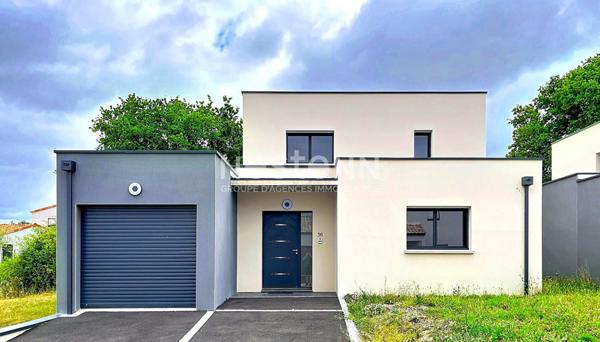 Maison récente de 2022 comprenant 4 chambres + bureau à vendre au Bignon