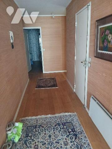 A vendre à CHATEAUROUX (36) quartier Pierre et Marie Curie appartement 3eme étage avec ascenseu...