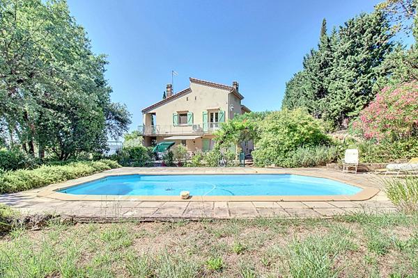 A VENDRE ! Maison Draguignan 6 pièces 170 m² avec garage et piscine