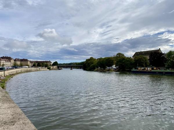 Vente                                                      Appartement
                        
                     3 pièces                      42 m2                     à Creil