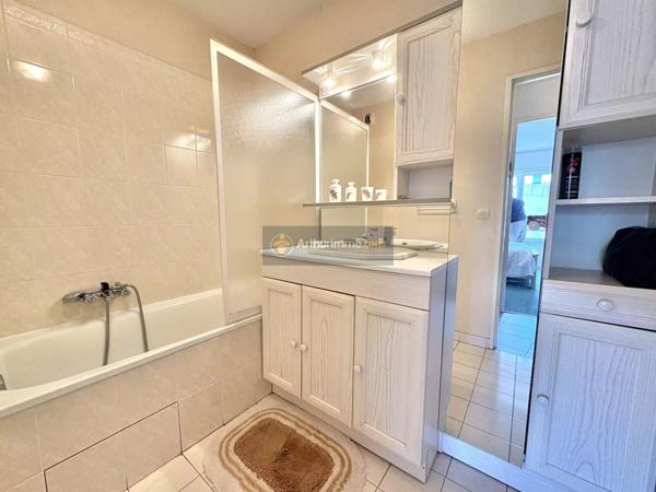 Vente Appartement 2 pièces 47 m2 à Fréjus