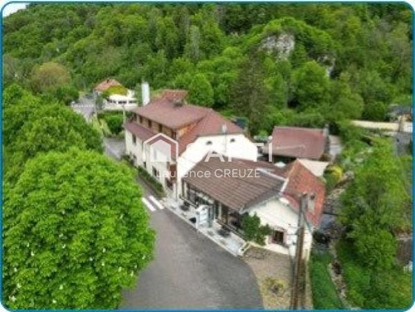 Hôtel restaurant Val de Cusance, 7 chambres, 2 salles de restaurant, terrasse, tuyé, vivier et 2 appartements