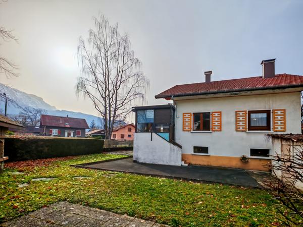 Maison familiale de 116 m² avec sous-sol complet, véranda et terrain clôturé – Quartier de la Sardagne