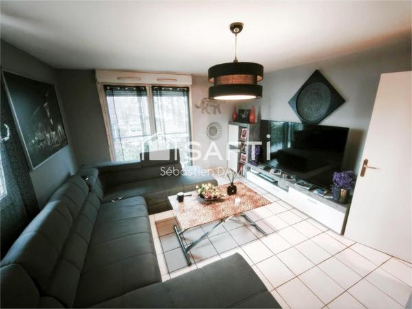 Calme, sécurité et confort dans une résidence récente avec balcon, parking et cave