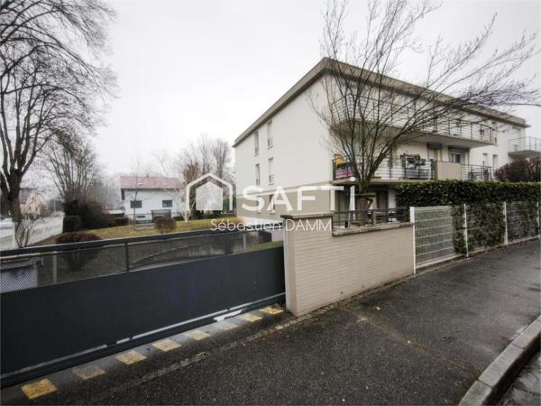 Calme, sécurité et confort dans une résidence récente avec balcon, parking et cave