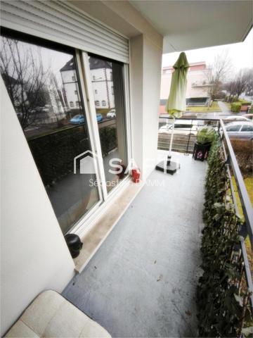 Calme, sécurité et confort dans une résidence récente avec balcon, parking et cave